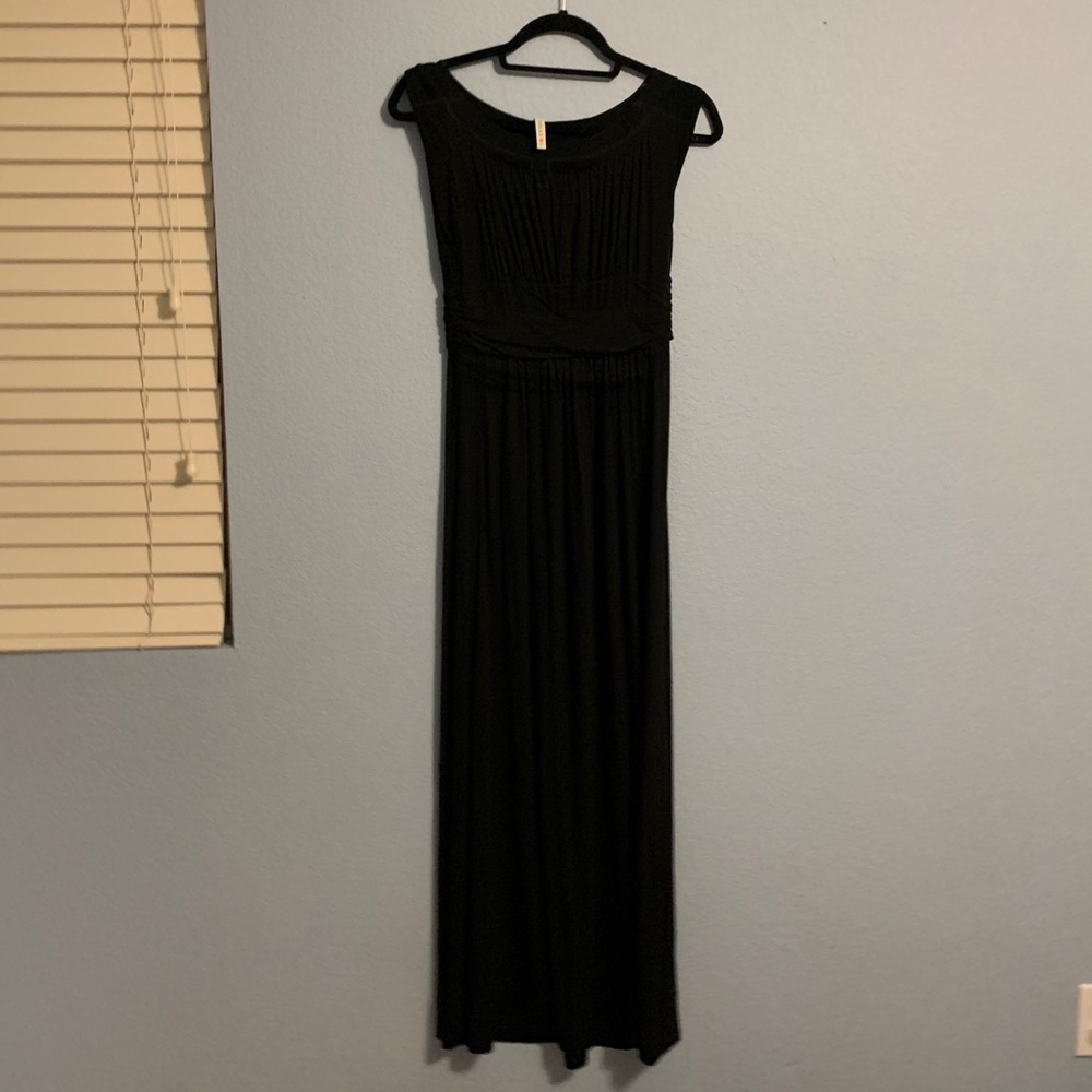 Black casual maxi dress